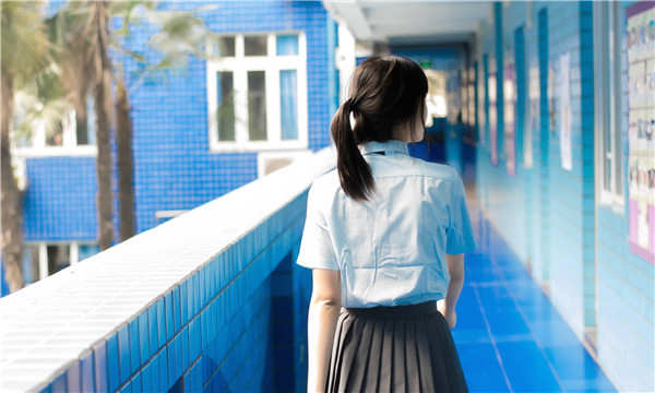 高邑如何找到一个可以帮助我生孩子的女人？